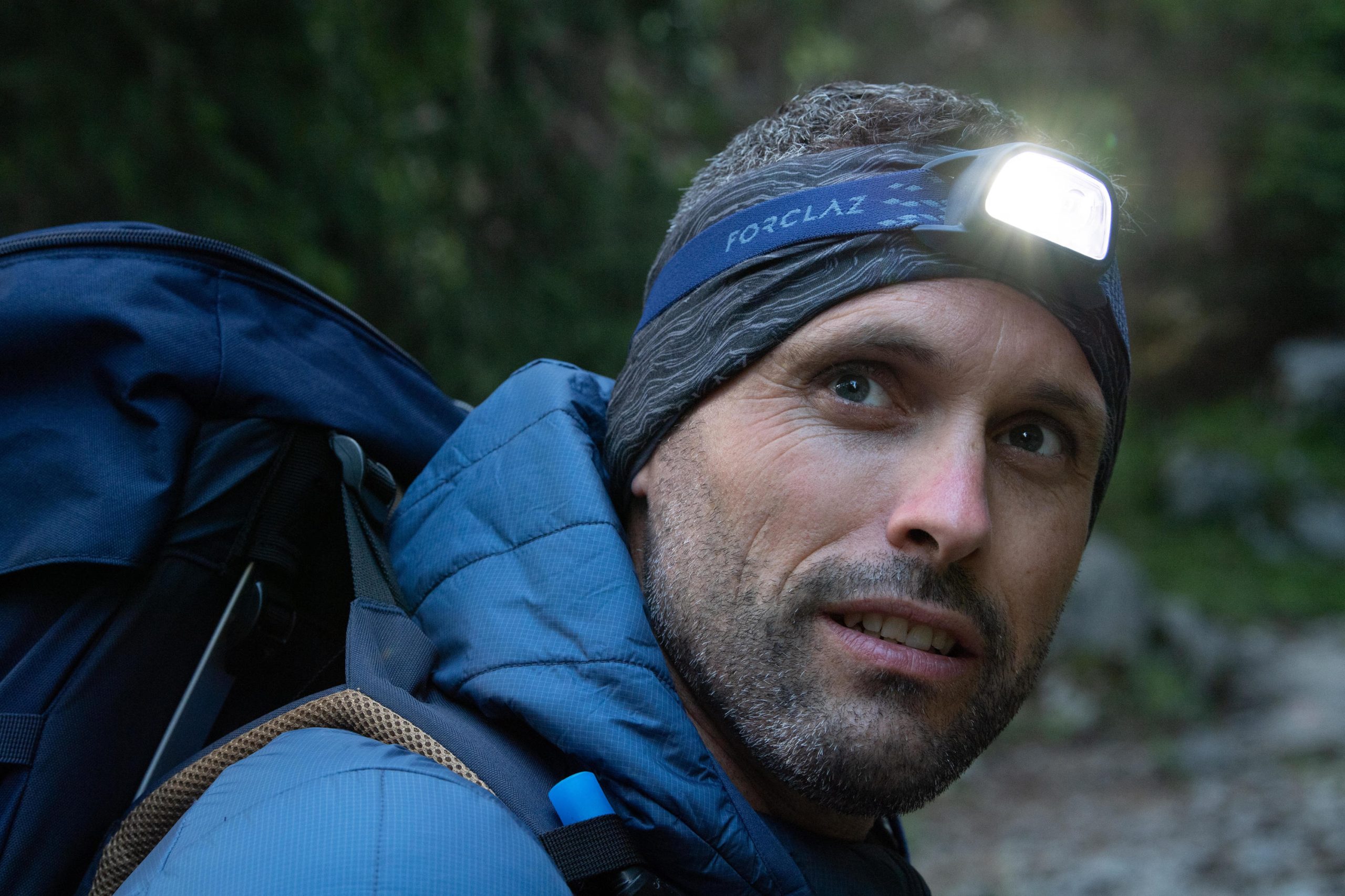 Forclaz Trek 100 Rechargeable 200 Lumens USB Hiking Head Lamp - Image 7