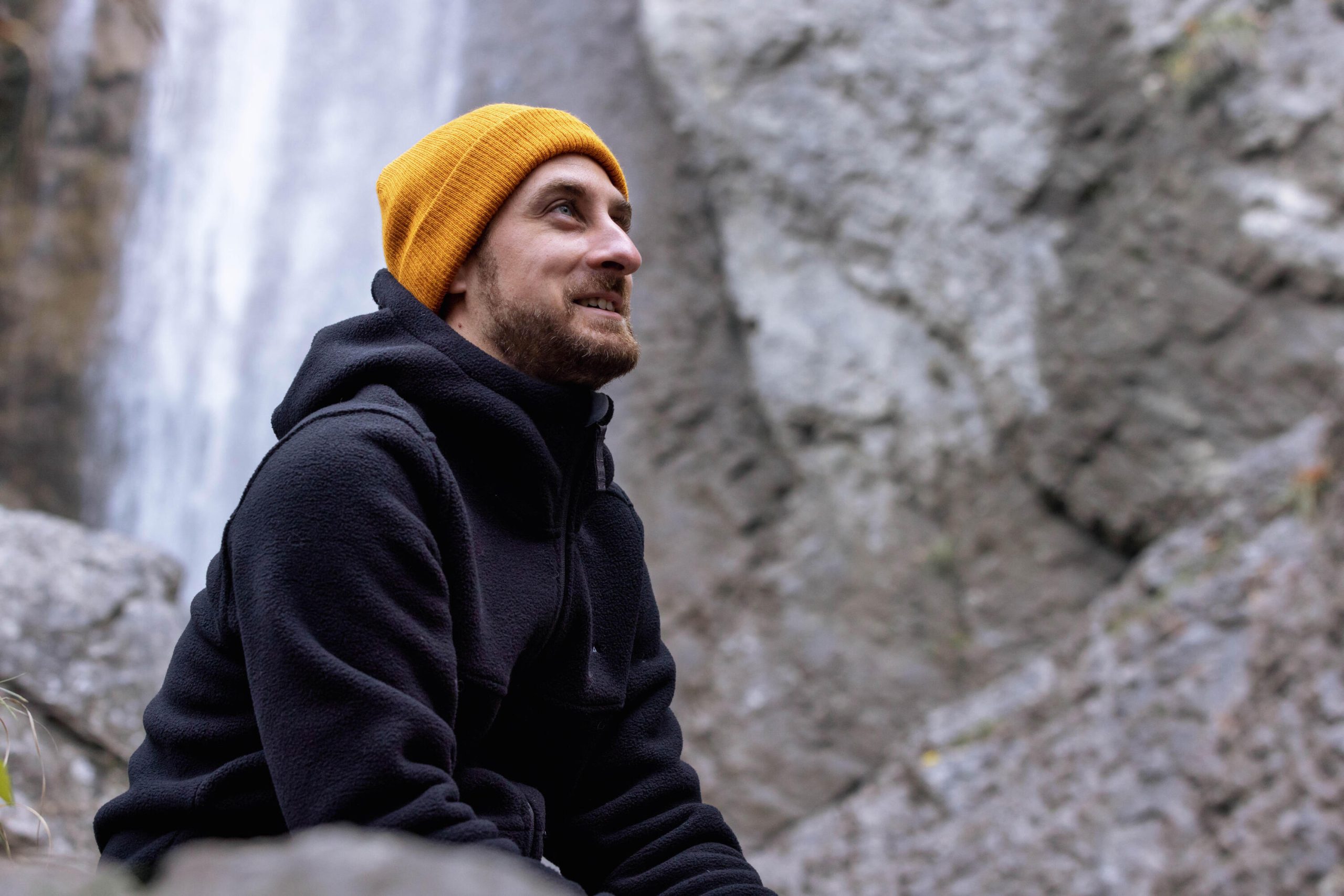 Quechua Men's NH500 Warm Hiking Fleece Jacket - Image 6