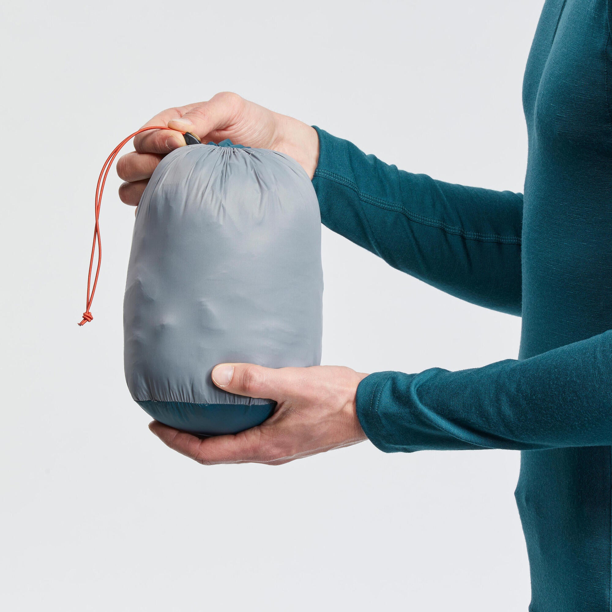 Forclaz Men's MT500 Hooded Down Puffer Jacket - Image 35