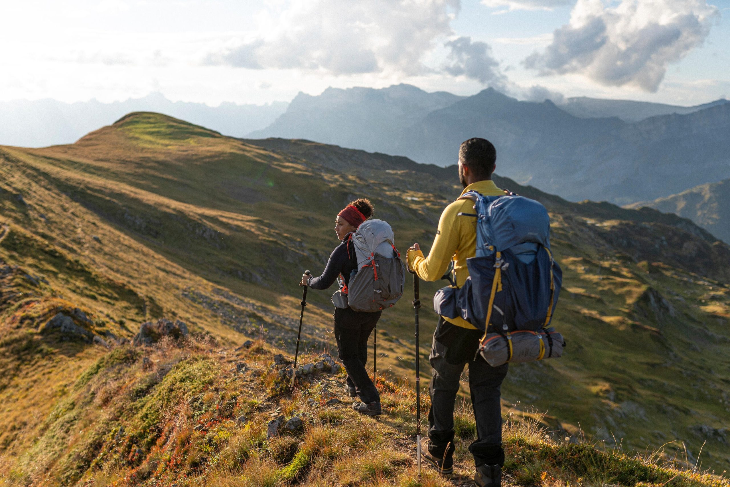 Forclaz Men's MT900 50+10 L Ultralight Backpacking Pack - Image 11