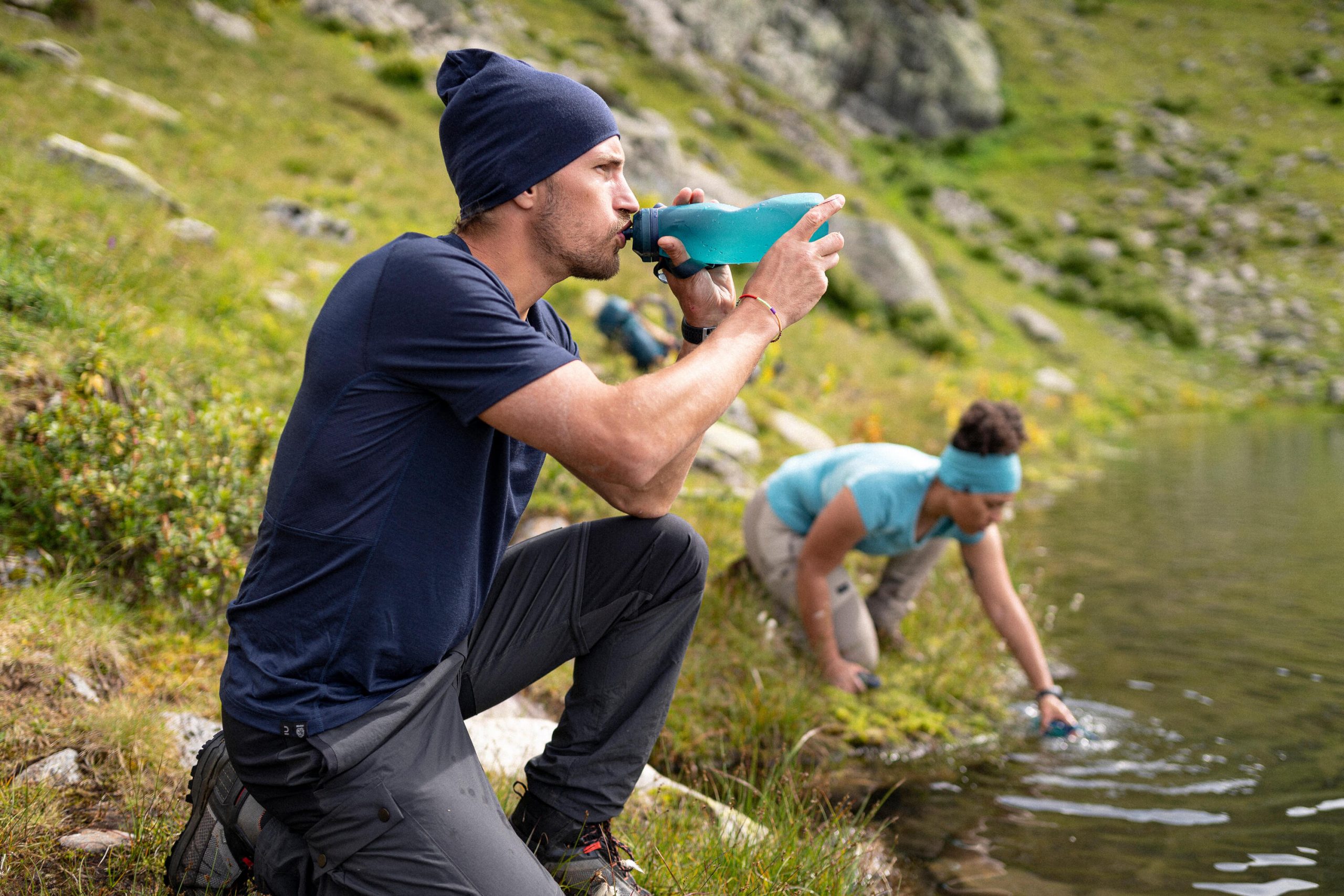 Forclaz Men's MT100 2-in-1 Zip-Off Hiking Pants - Image 10