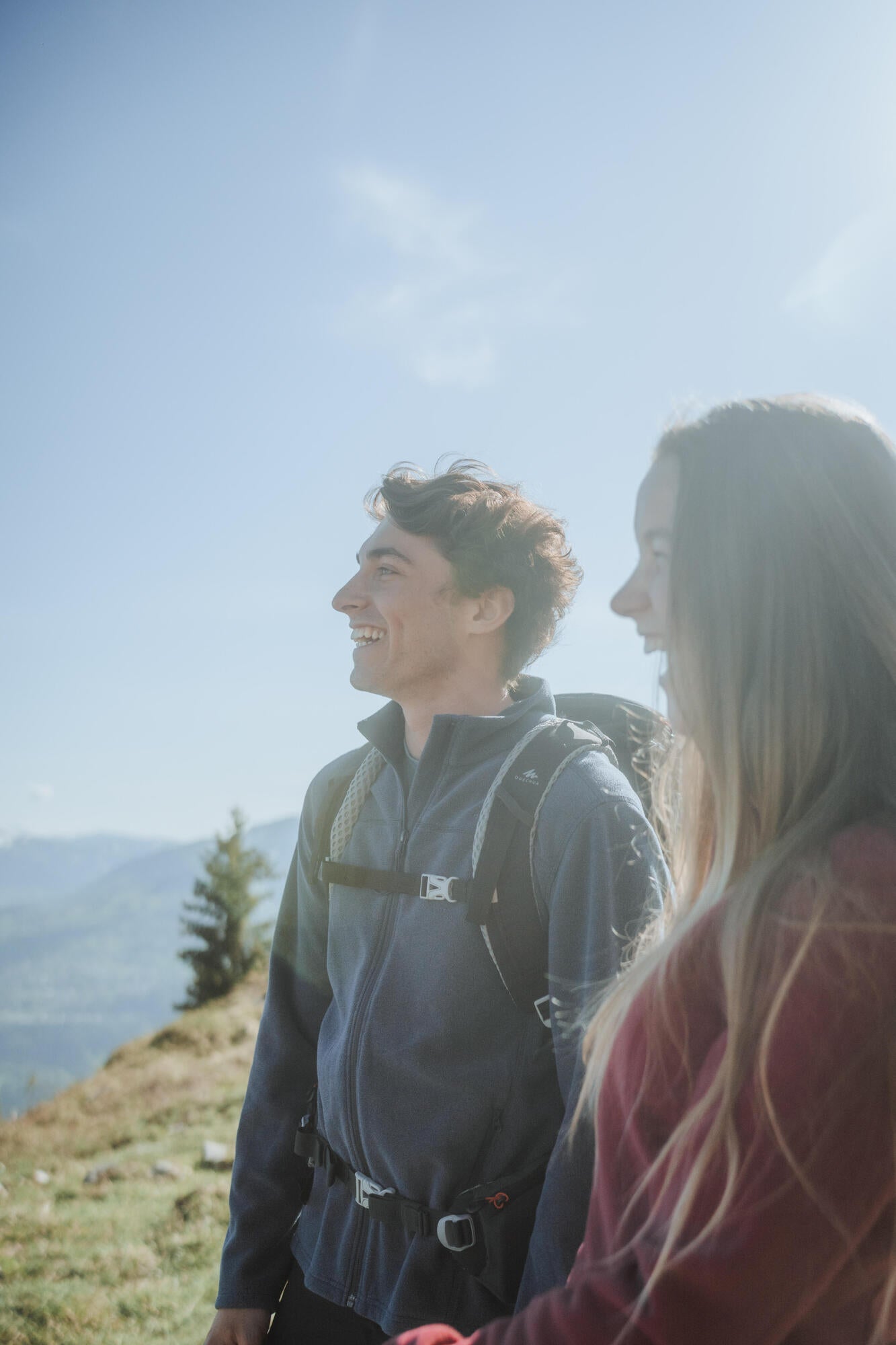 Quechua Men's MH100 Hiking Fleece - Image 10