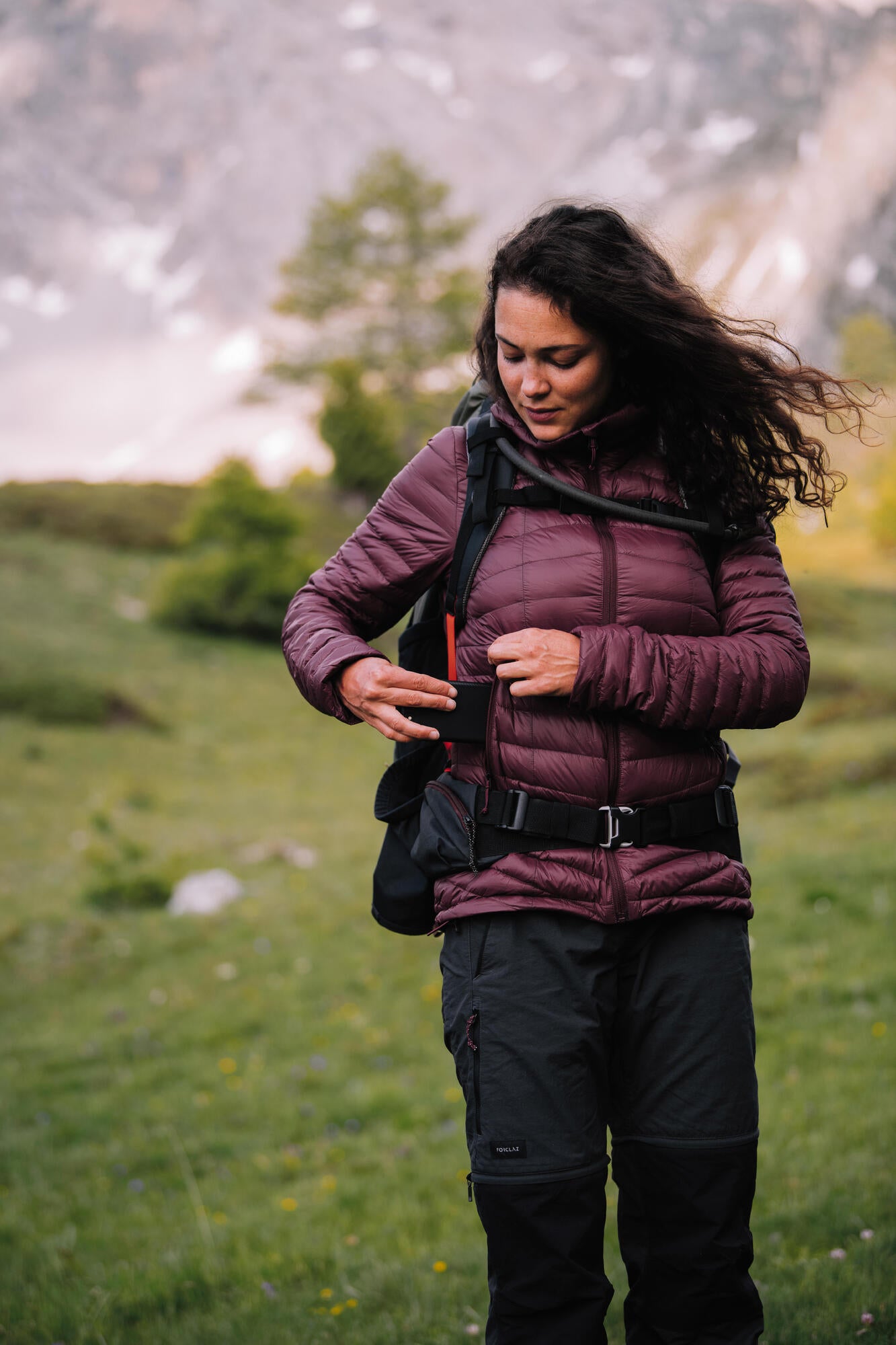 Simond Women's MT100 Easyfit 60L Backpacking Pack - Image 10