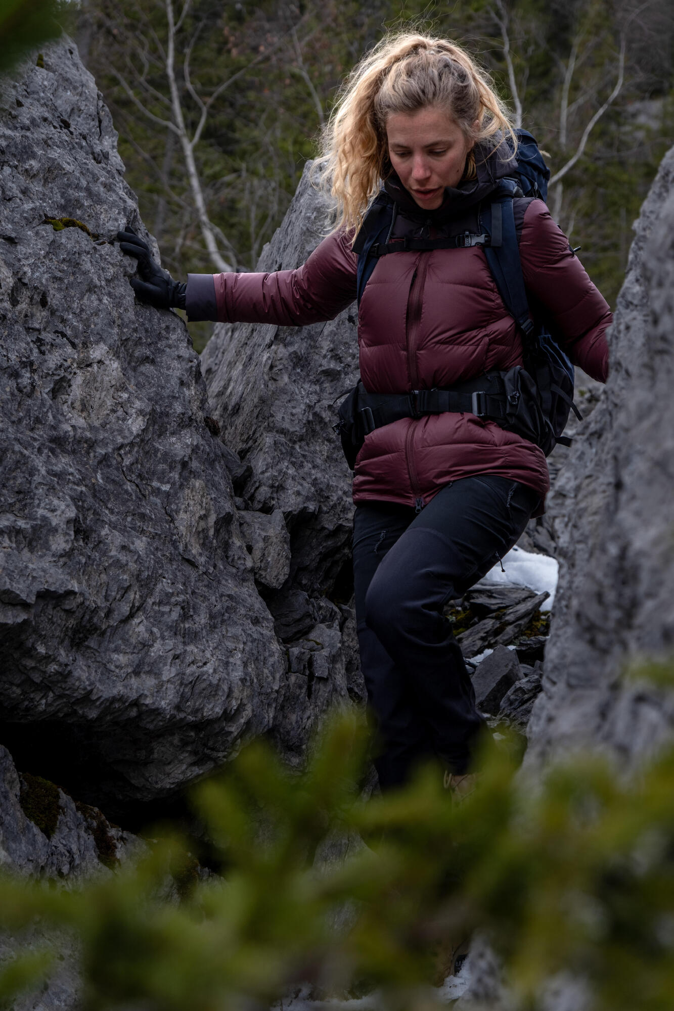 Simond Women's MT900 Hooded Down Puffer Jacket - Image 25