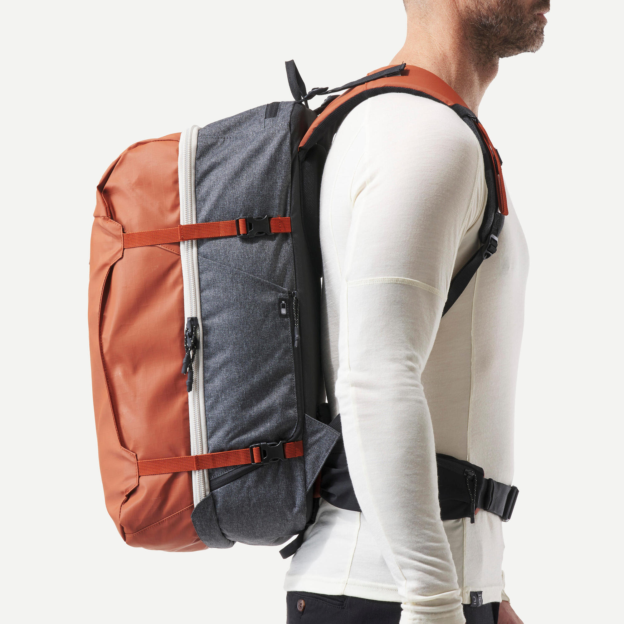 Forclaz Travel 500 Organizer 40 L Backpack - Image 21