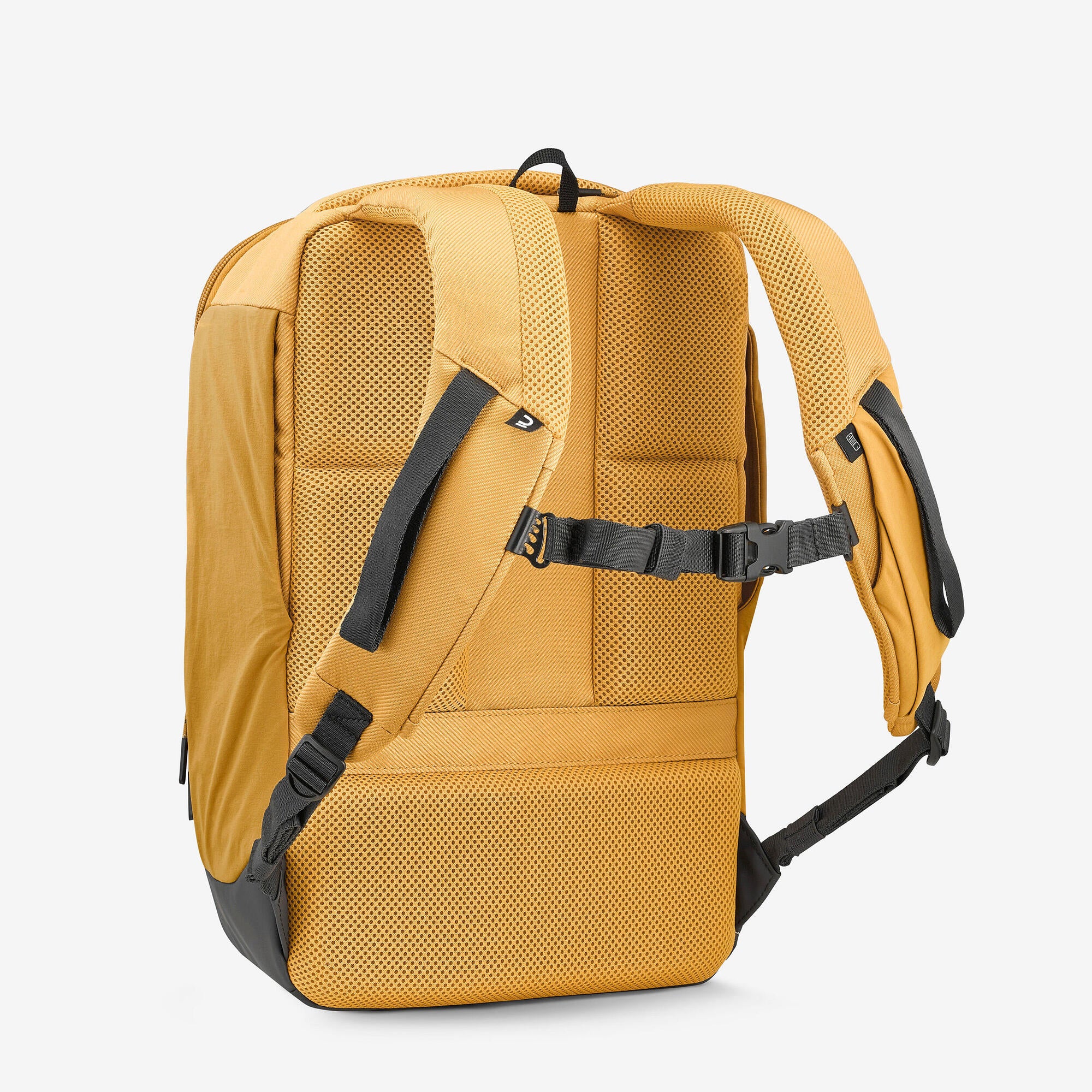 Quechua NH500 Escape 16 L Hiking Backpack - Image 7