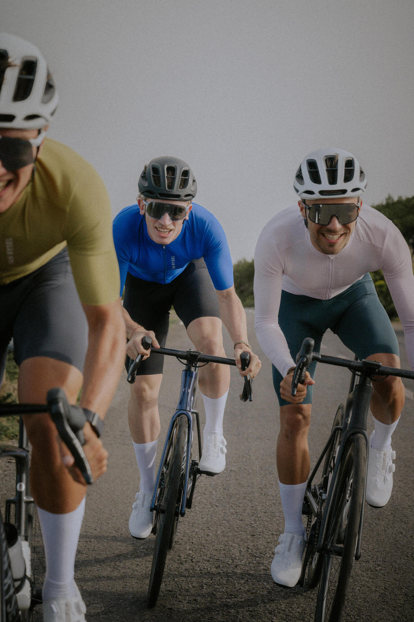 Van Rysel Unisex RCR 2 Short-Sleeved Cycling Jersey - Image 56