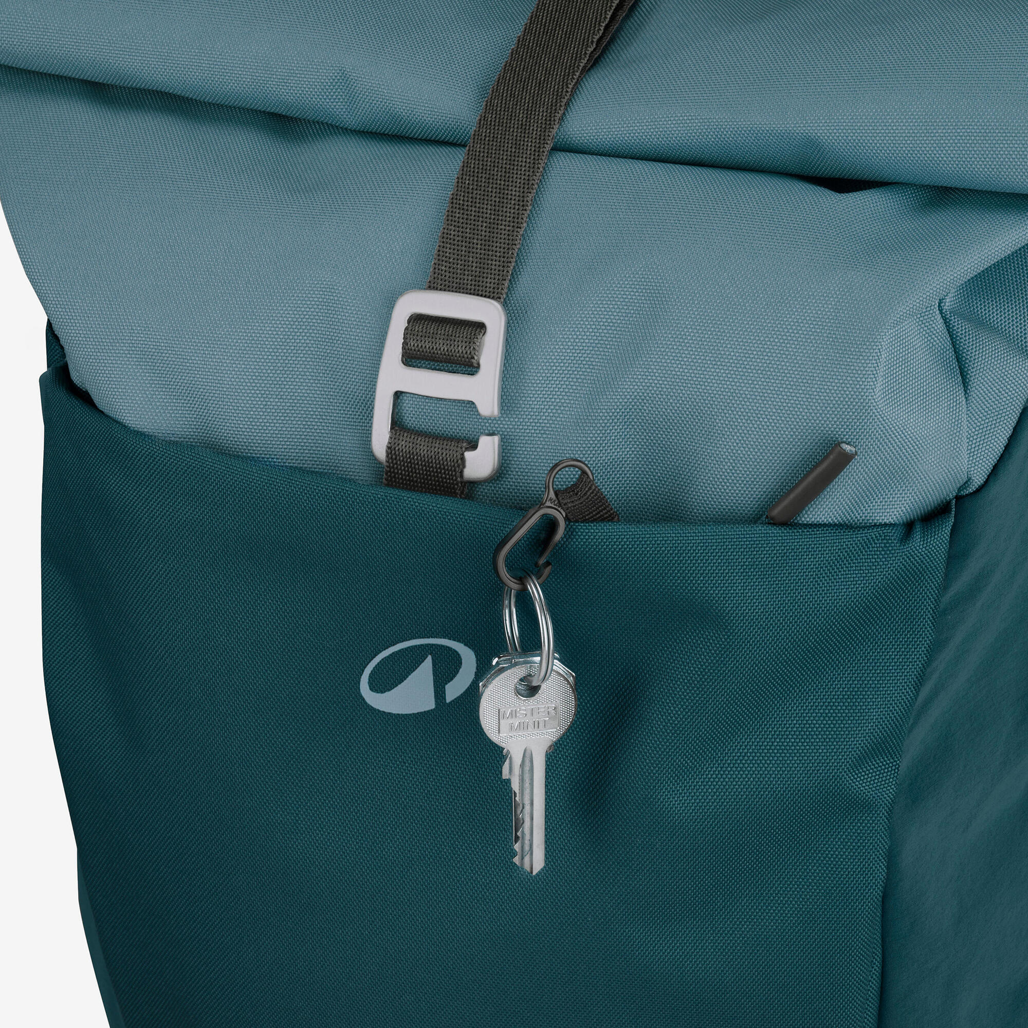 Quechua NH500 Escape 16L+4 Rolltop Hiking Backpack - Image 8