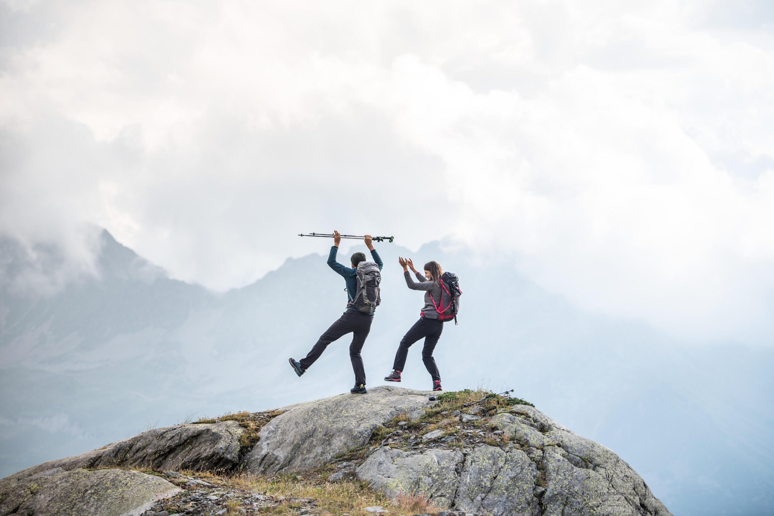 Quechua Women's MH100 Hiking Fleece - Image 8